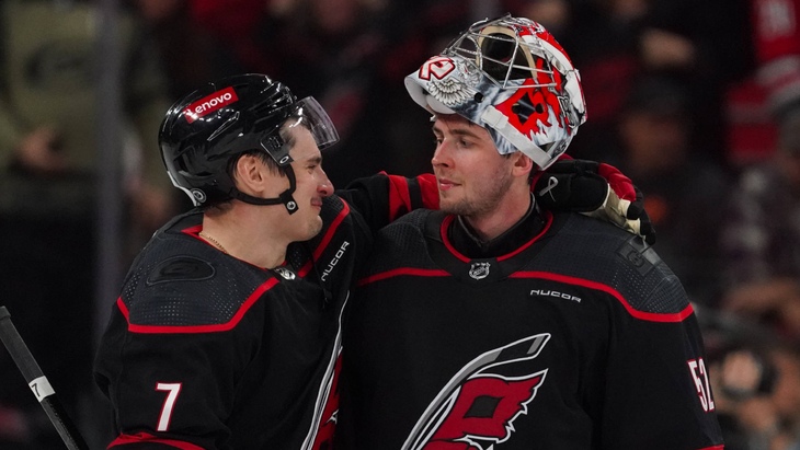 Петр Кочетков и Дмитрий Орлов — российские игроки «Каролины»