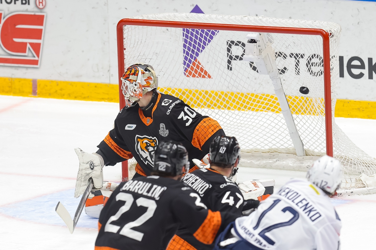 «Металлург» Мг в серии с «Амуром»