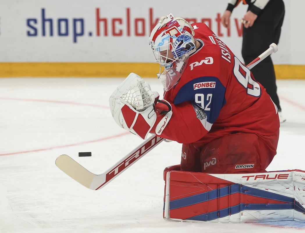 «Металлург» Мг вырвал победу в овертайме 