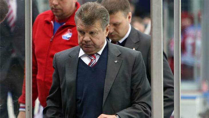 Петр Воробьев во время работы с «Локомотивом»