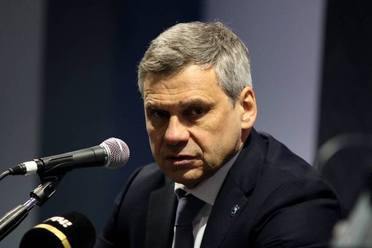 Дмитрий Квартальнов