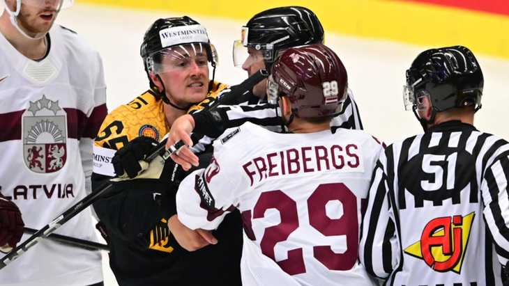 Германия разгромила Латвию со счетом 8:1