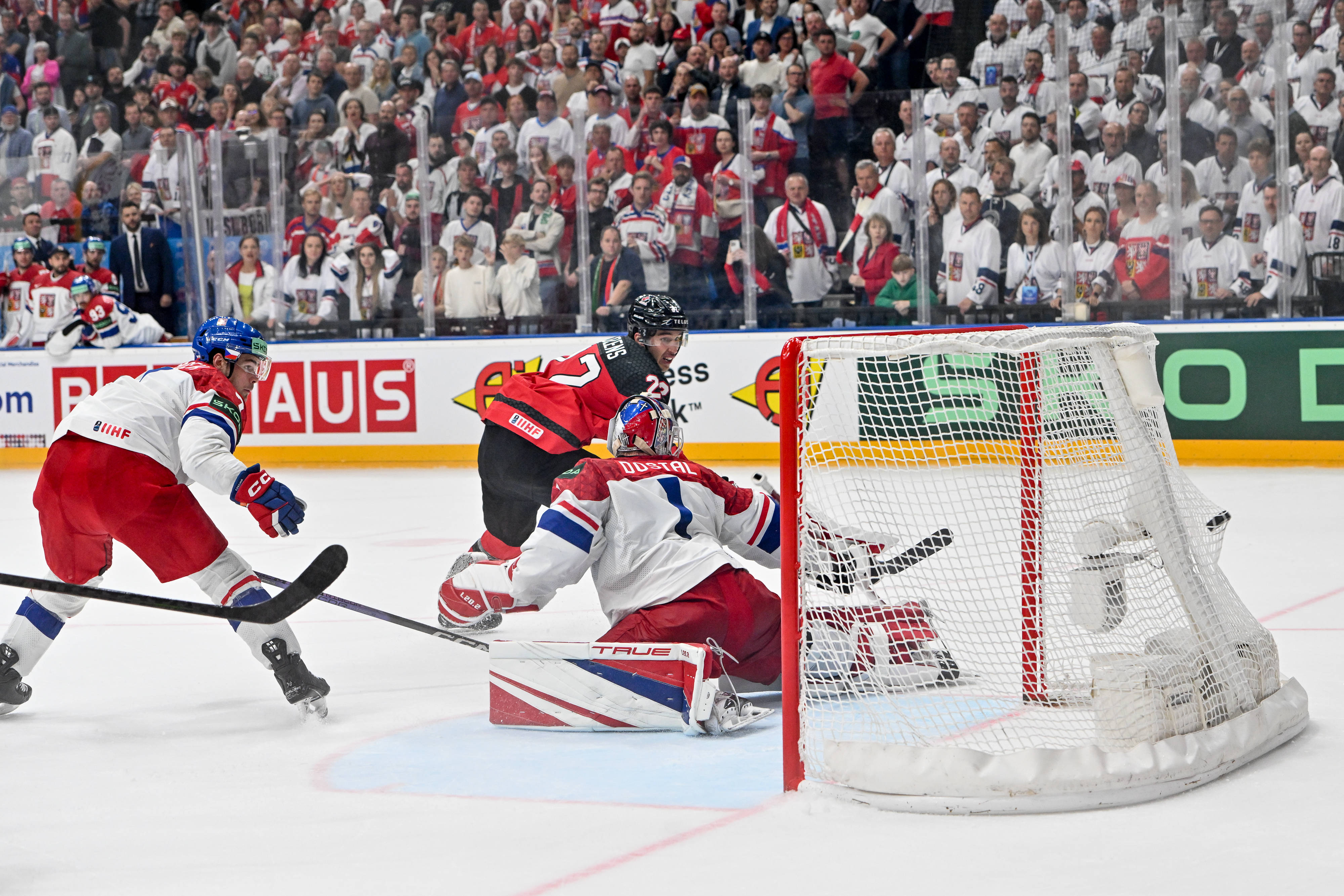 Канада — Чехия