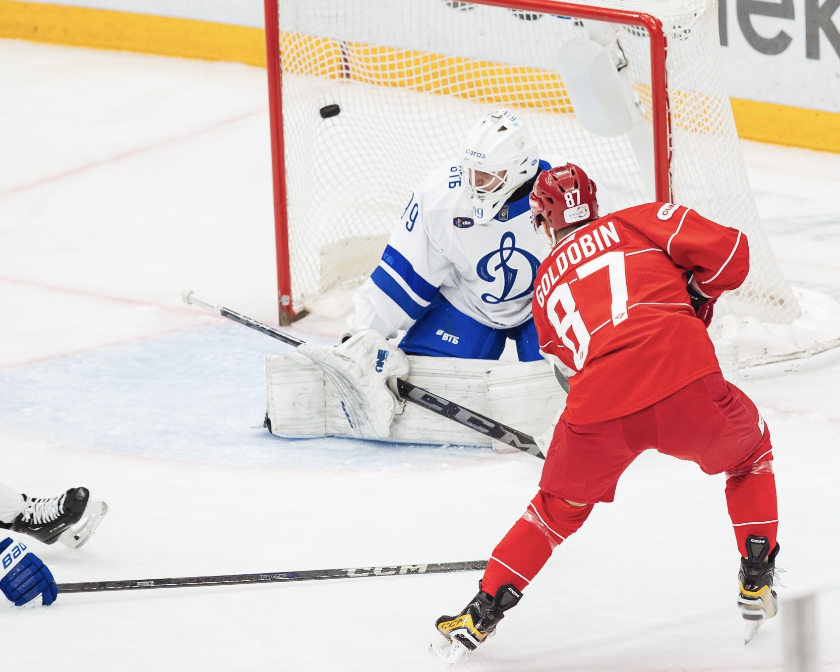 «Динамо» в дерби со «Спартаком»