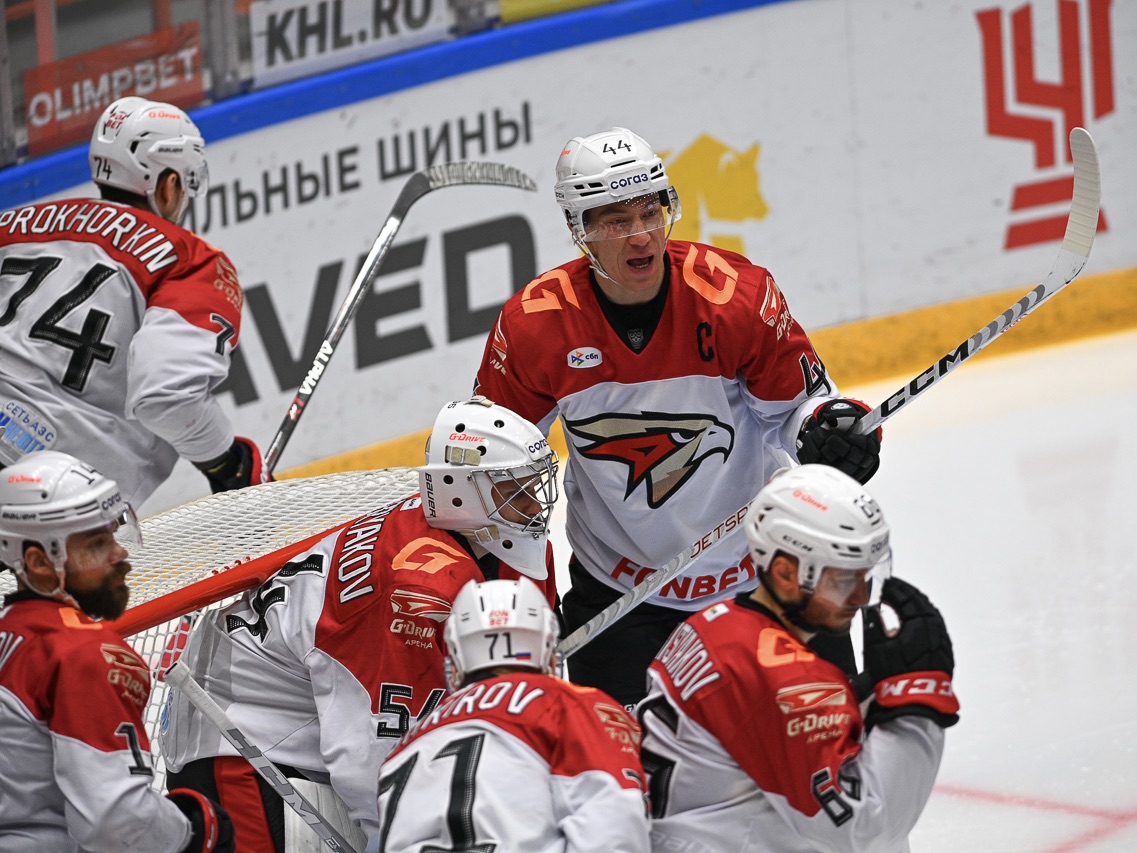 «Авангард» разбил «Амур»