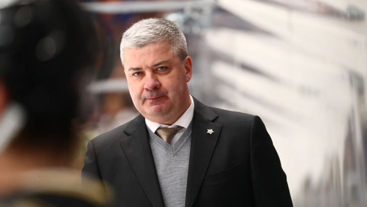 Леонид Тамбиев — главный тренер «Адмирала»