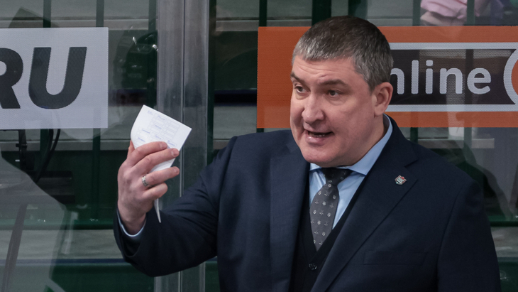 Анвар Гатиятулин — главный тренер «Ак Барса»