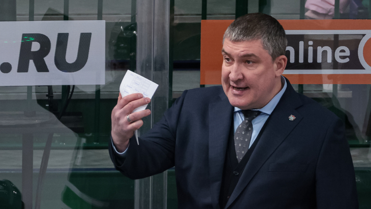 Анвар Гатиятулин — главный тренер «Ак Барса»