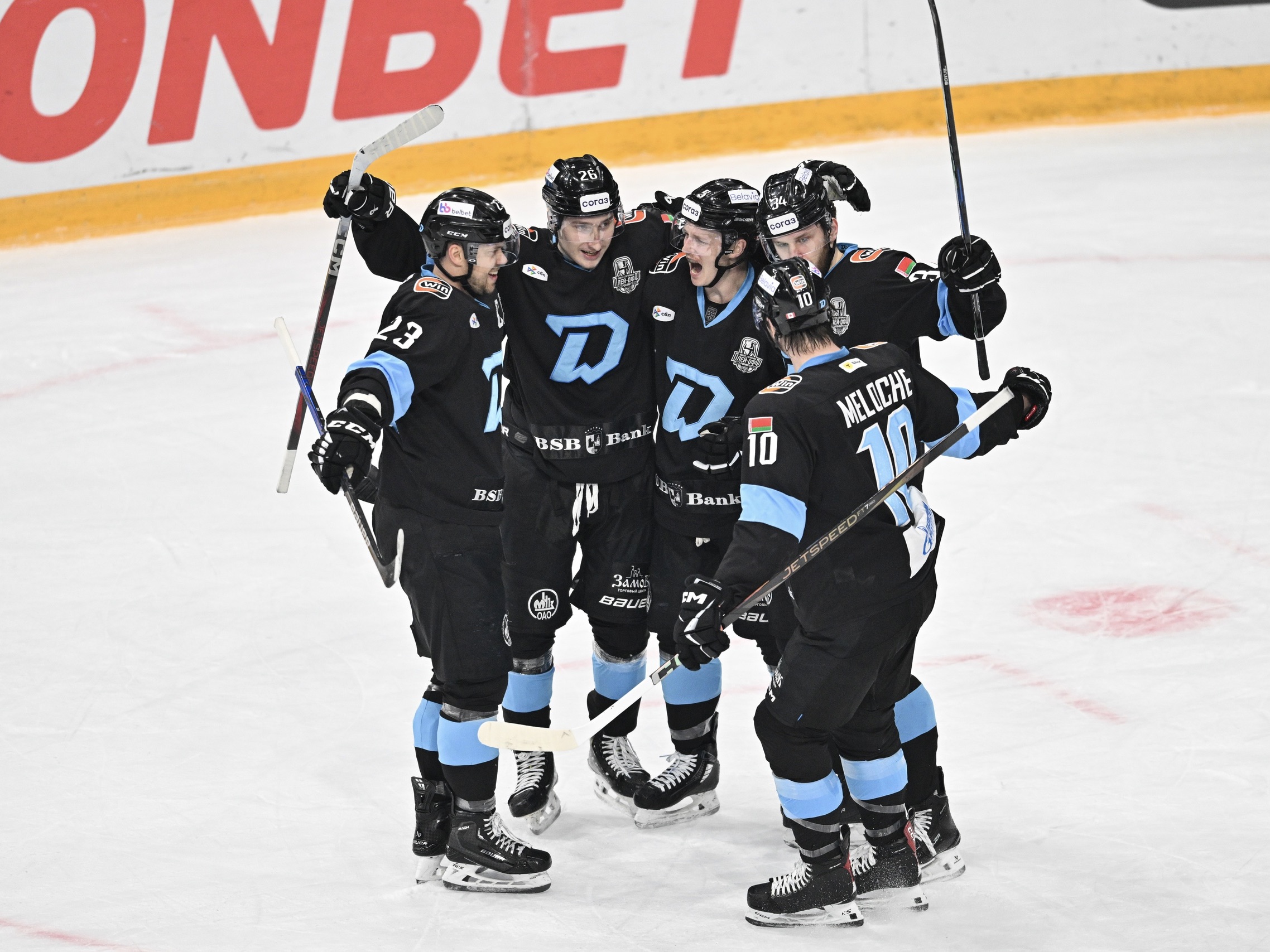 «Динамо» Минск впервые прошло во второй раунд