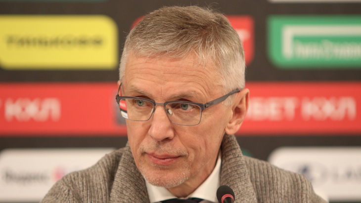 Игорь Ларионов