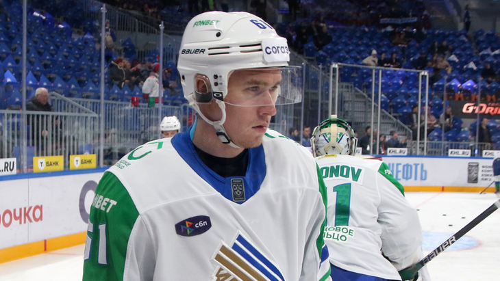 Данил Алалыкин — нападающий «Салавата Юлаева»