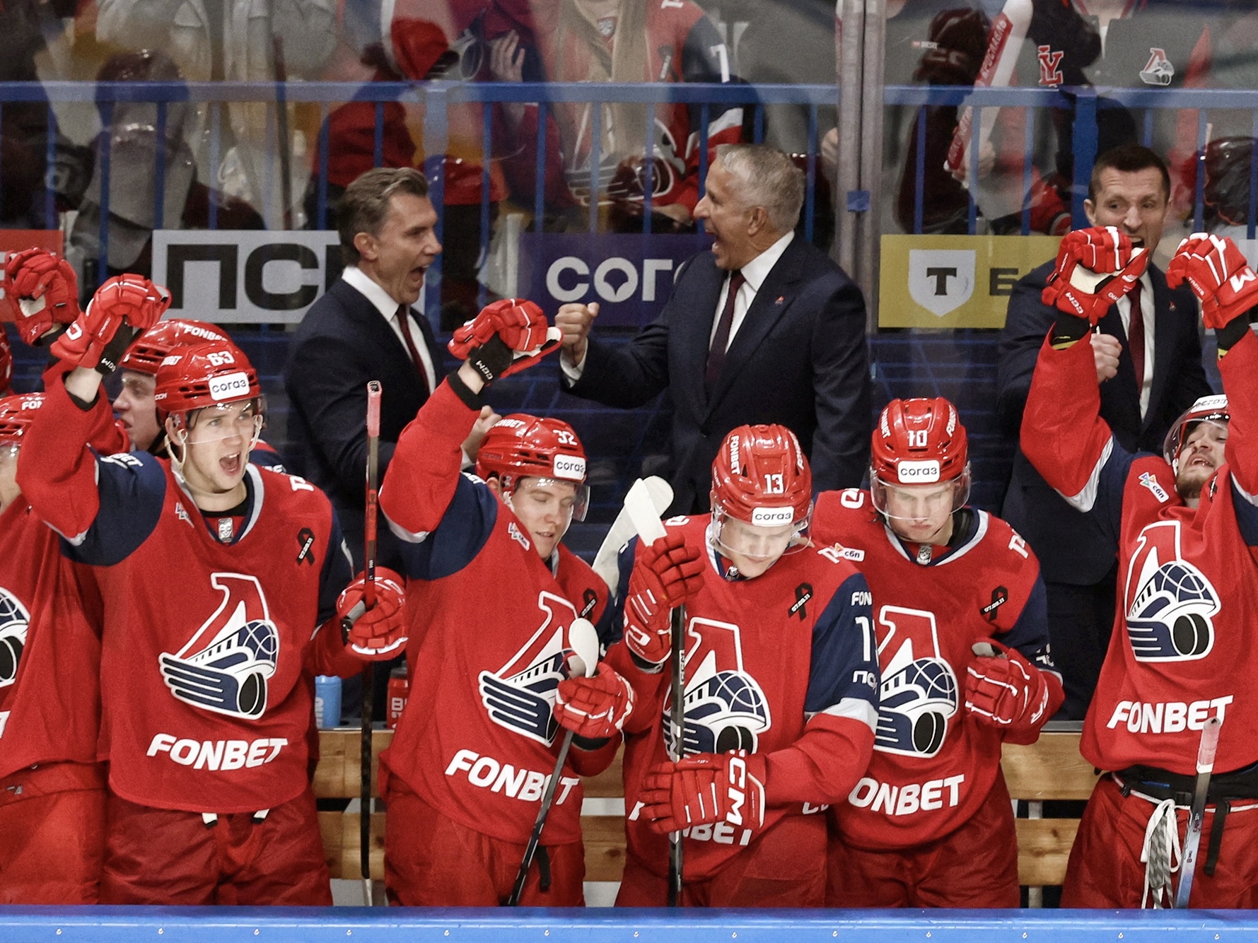 «Локомотив» обыграл «Трактор»