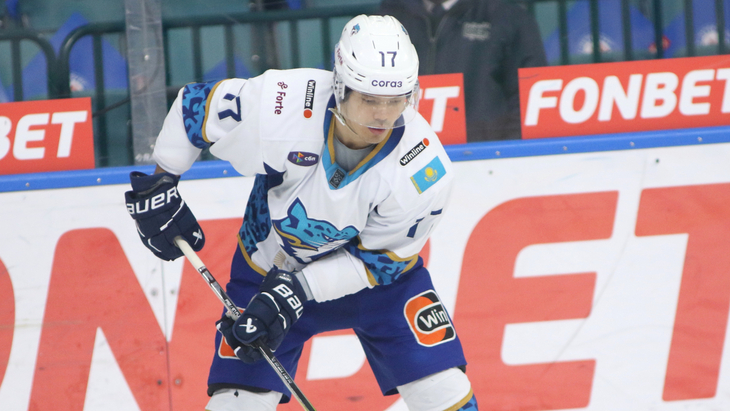 Алихан Омирбеков — нападающий «Барыса»