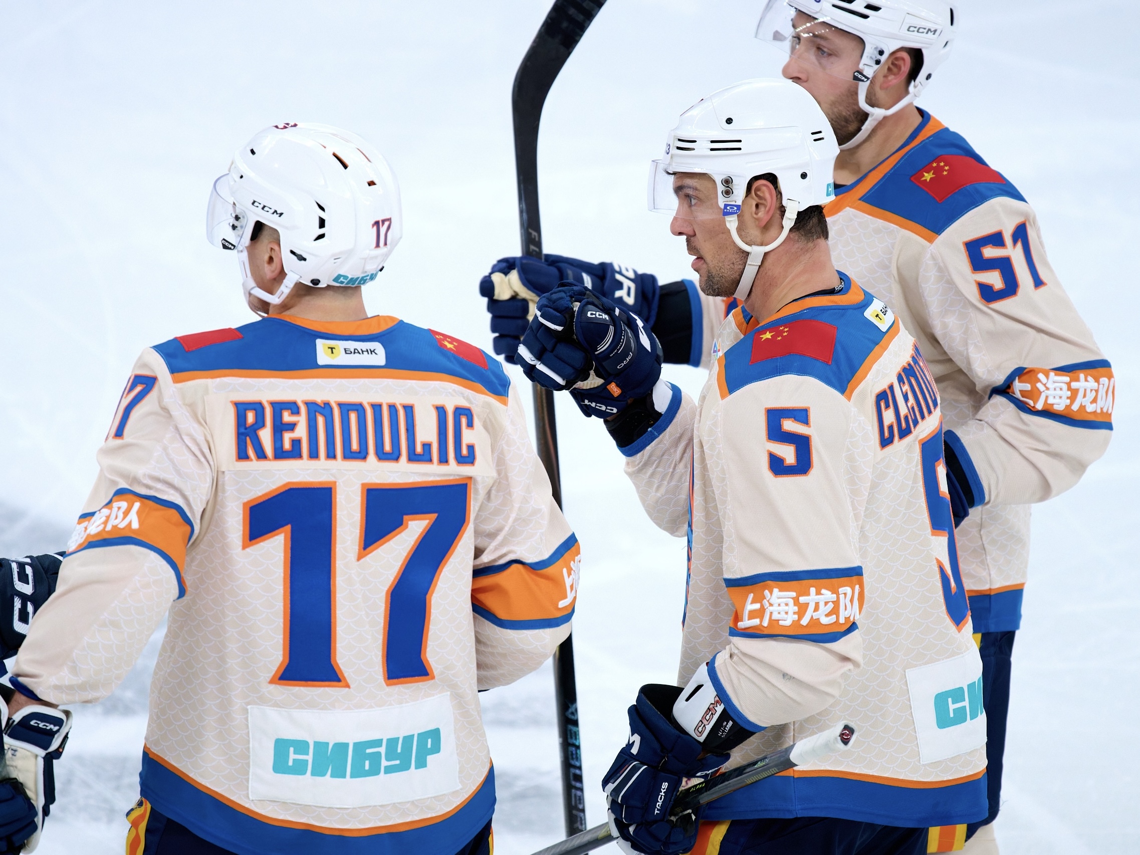 «Шанхайские Драконы» одержали 3 победы в 4 матчах 