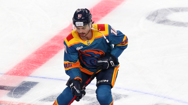 Ник Меркли — нападающий «Шанхайских Драконов»