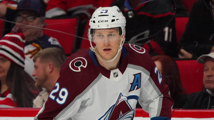 Натан Маккиннон — нападающий «Колорадо»