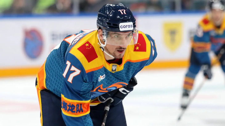 Главный бомбардир «Шанхайских Драконов» Борна Рендулич