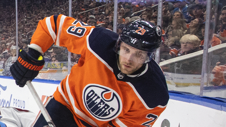 Леон Драйзайтль — нападающий «Эдмонтона»