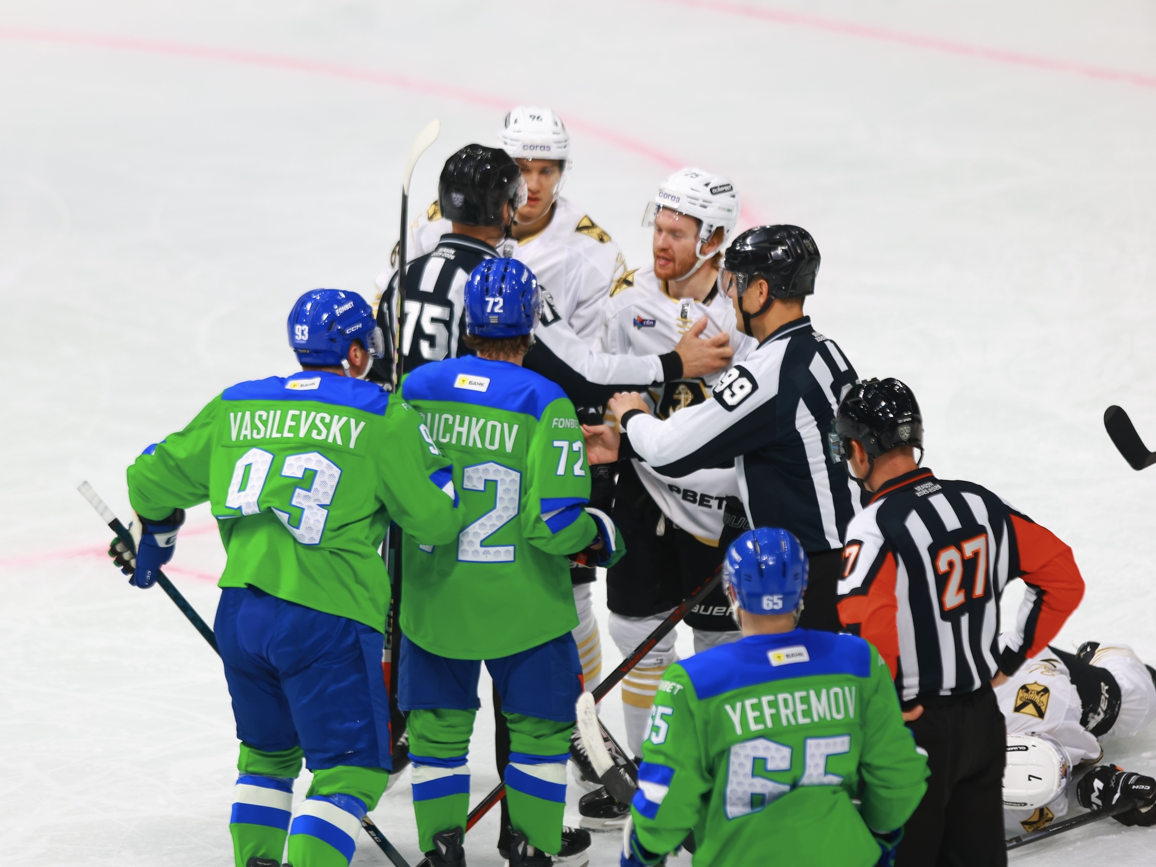 «Салават Юлаев» обыграл «Адмирал» 