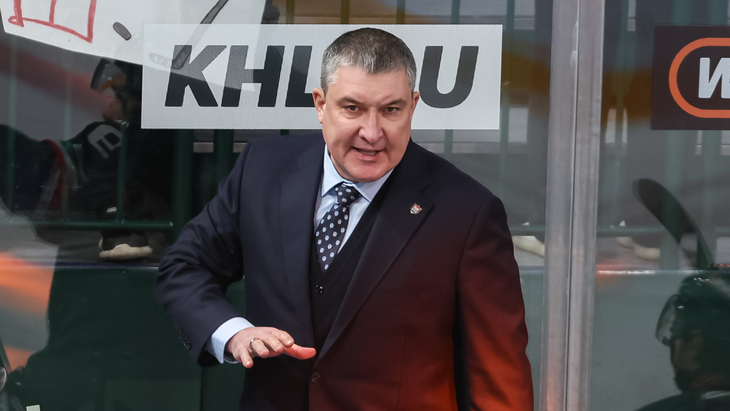 Анвар Гатиятулин — главный тренер «Ак Барса»