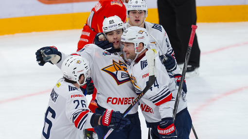 «Металлург» Мг обыграл «Автомобилист» 