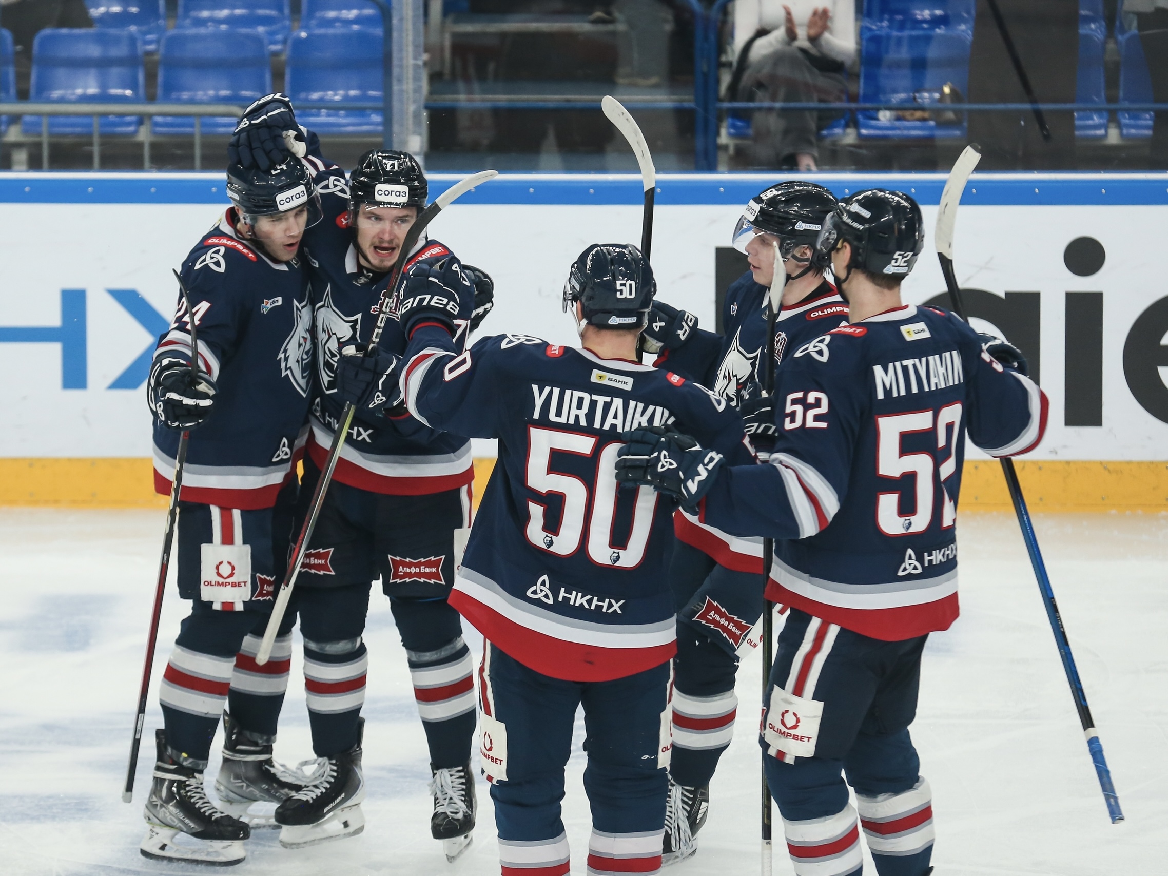 «Нефтехимик» прибил «Драконов»