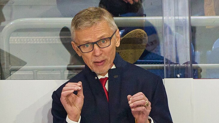 Игорь Ларионов