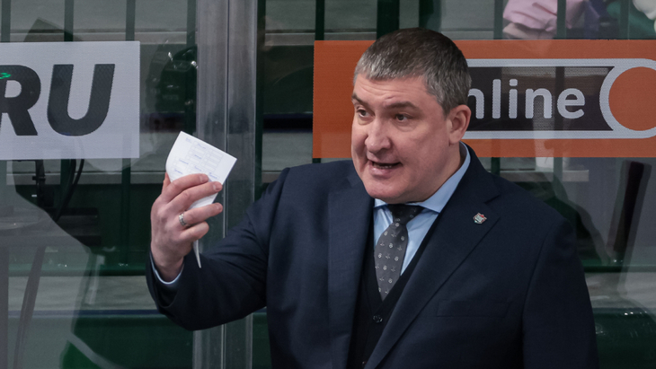 Анвар Гатиятулин — главный тренер «Ак Барса»