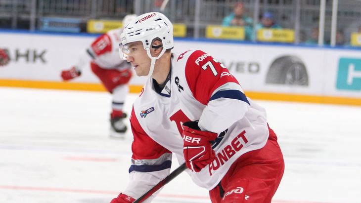 Максим Березкин — нападающий «Локомотива»