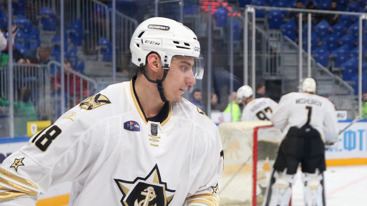 Степан Старков — нападающий «Адмирала»