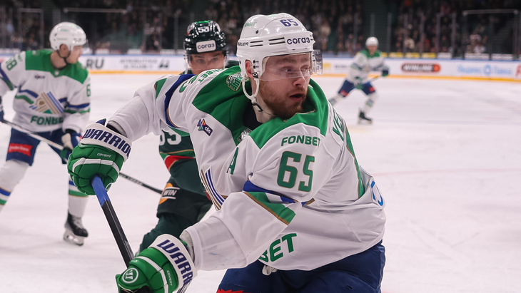 Владислав Ефремов — нападающий «Салавата Юлаева»