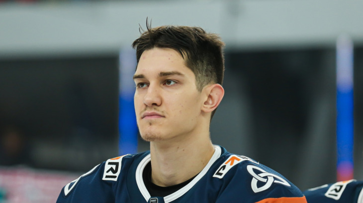 Владислав Леонтьев