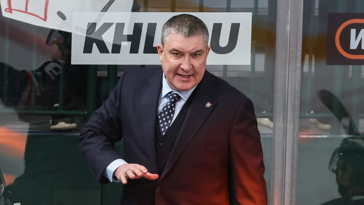 Анвар Гатиятулин — главный тренер «Ак Барса»