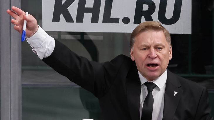 Евгений Корешков — главный тренер «Трактора»