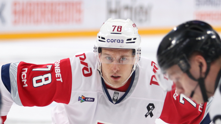 Максим Шалунов — нападающий «Локомотива»