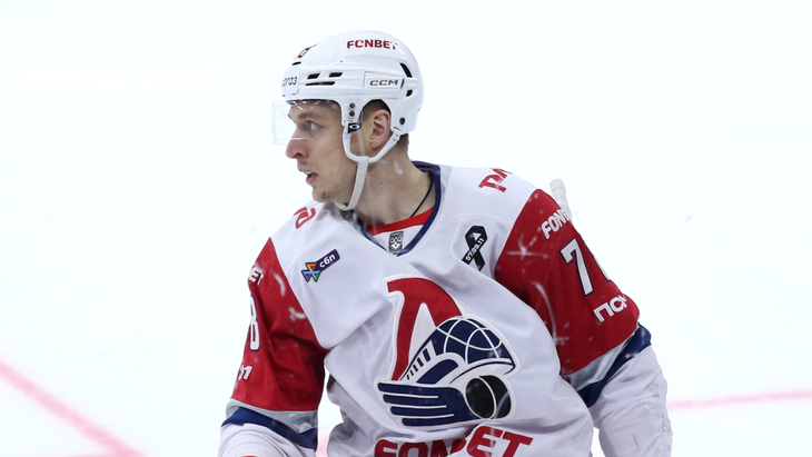 Максим Шалунов — нападающий «Локомотива»