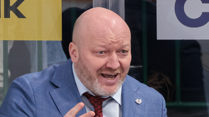 Николай Заварухин — главный тренер «Автомобилиста»