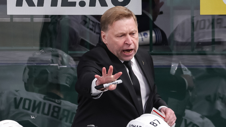 Евгений Корешков — главный тренер «Трактора»