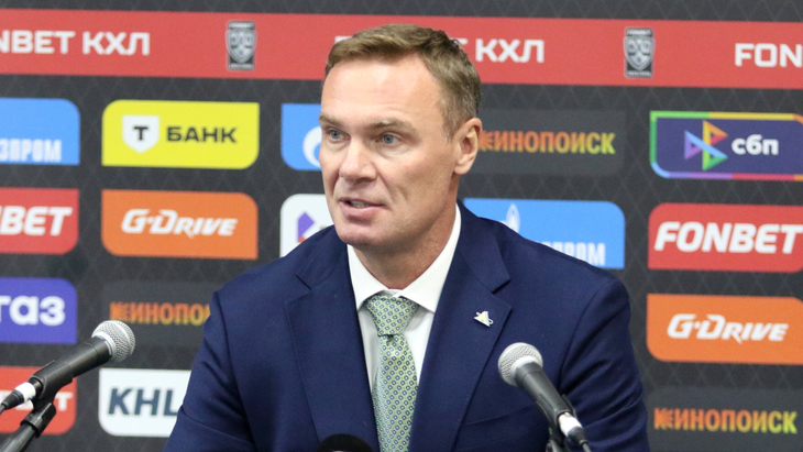 Виктор Козлов — главный тренер «Салавата Юлаева»