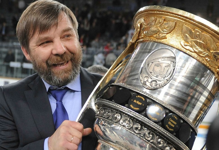 Олег Знарок