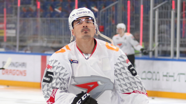 Наиль Якупов — нападающий «Авангарда»