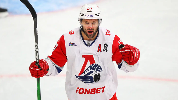 Александр Радулов