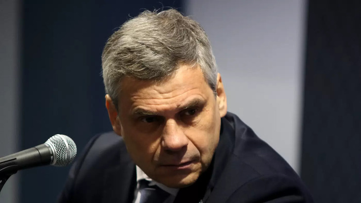 Дмитрий Квартальнов
