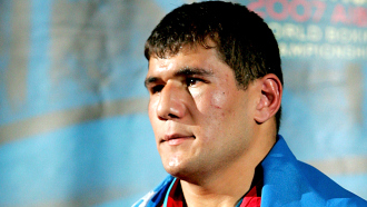 Артур Бетербиев