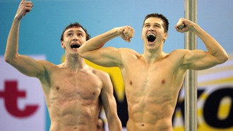 Никита Лобинцев и Данила Изотов