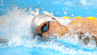 Данила Изотов