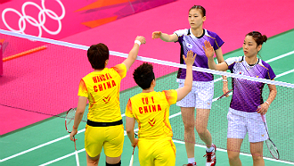 дисквалифицированные китайская и корейская пары