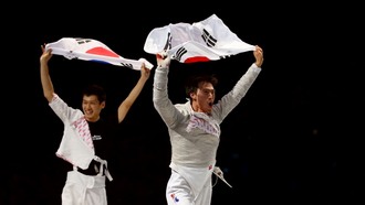 Южнокорейские саблисты не оставили шансов румынам