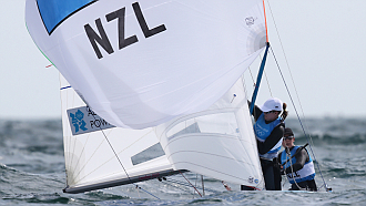 Джо Алех и Оливия Поури