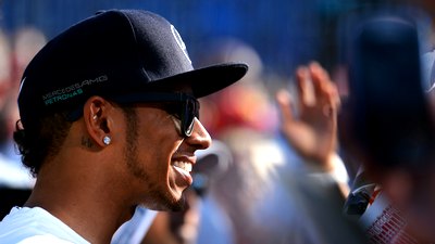 Льюис Хэмилтон